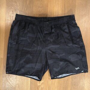 YOGGER STRETCH 17" ATHLETIC SHORTS